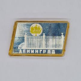 Значок СССР ленинград медный всадник адмиралтейство надпись ленинград советский и винтажный