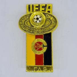 Значок СССР уефа чемпионат европы москва ссср 1984 гдр флаг герб футбол советский и винтажный