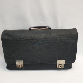 Винтажный портфель 42х32 см, замкожа, металлические вставки, СССР.