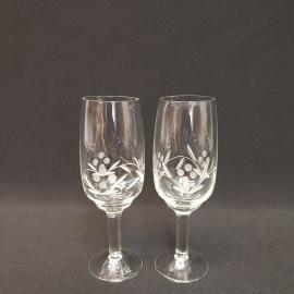 Винтажная пара бокалов 150 мл, стекло, ручная резка, высота 15 см, СССР.