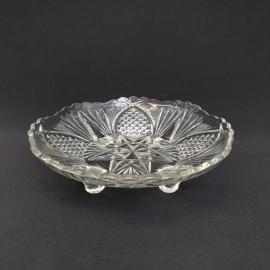 Винтажное блюдо на ножках 21 см, стекло, СССР.