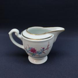 Винтажный сливочник молочник , фарфор 400 мл,  винтажный китай