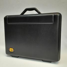 Винтажный мужской дипломат портфель , пластик 46х38х11 см