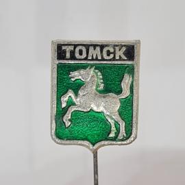 Значок СССР томск конь на зеленом щите городской герб редкий сувенир советский и винтажный