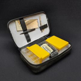 Винтажный дорожный косметический набор СССР