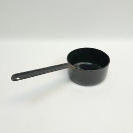 Винтажный  эмалированный ковш  обьем 250 мл, чугун СССР