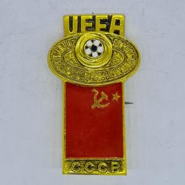 Значок СССР uefa, чемпионат европы, флаг с серпом и молотом, эмаль, советский и винтажный