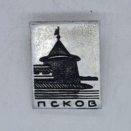 Значок СССР Псков, крепостная башня на фоне реки, сувенир коллекционный, советский и винтажный
