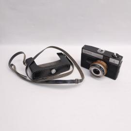 Винтажный фотоаппарат СМЕНА Символ в рабочем состоянии, СССР