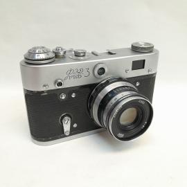 Винтажный фотоаппарат ФЭД-3 в рабочем состоянии, СССР