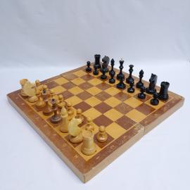 Винтажный набор шахмат, 40 см комплектные, дерево СССР.