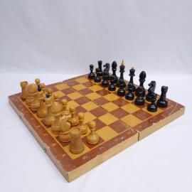 Винтажный набор шахмат, 40 см комплектные, дерево СССР.