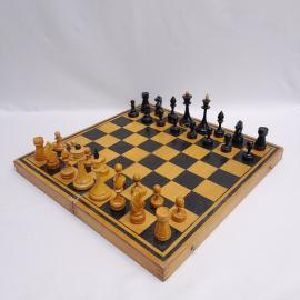 Винтажный набор шахмат, 40 см комплектные, дерево СССР.