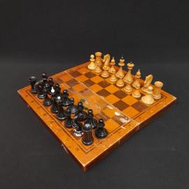 Винтажный набор шахмат, 30 см комплектные, дерево СССР.