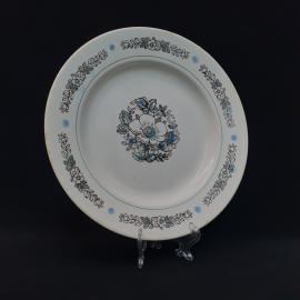 Тарелка фарфоровая винтажная СССР. Цветы, голубые точки.