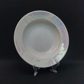 Тарелка фарфоровая винтажная СССР. Люстр, золотая отводка.