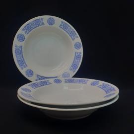 Тарелка фарфоровая винтажная СССР. Набор 3 штук. СТК. Синий цветочный орнамент.