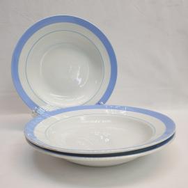 Тарелка фарфоровая винтажная СССР. Набор 3 штуки. Голубая кайма, тонкая голубая линия.