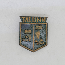 Значок СССР, tallinn, герб города с башнями и крепостью, советский и винтажный