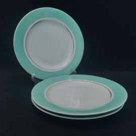 Тарелка фарфоровая винтажная СССР. Набор 3 штуки. Мятовый борт, золотая кайма.