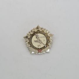 Значок СССР. Готов к труду и обороне СССР, IV, бегун, красная звезда, советский и винтажный