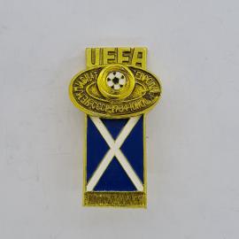 Значок СССР. UEFA, кубок европейских чемпионов 1984, футбол, Ялта. Винтажный значек.
