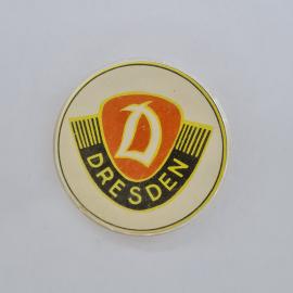 Значок СССР. Dresdner с буквой D, город Дрезден, Германия. Винтажный значек.