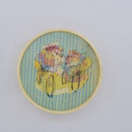 Значок СССР. Цветы, букет на голубом фоне, флора. Винтажный значек.