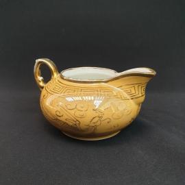 Антикварный молочник сливочник ранний Китай, фарфор, шинуазри