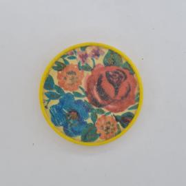 Значок СССР. Цветы, роза и синие лепестки, цветочная тема. Винтажный значек.