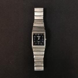 Часы наручные Rado кварцевые. Винтаж СССР, прямоугольный корпус, металлический браслет