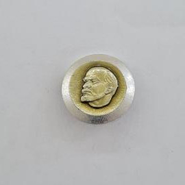 Значок СССР. Ленин, профиль в круге, политическая тематика. Винтажный значек.