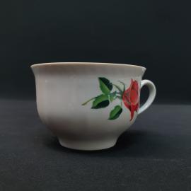 Кружка чайная кофейная, чашка фарфоровая СССР, винтажная. Красная роза, золотая кайма.