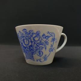 Кружка чайная кофейная, чашка фарфоровая СССР, винтажная. Цветы, надпись С новым годом.