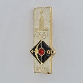 Значок СССР. Олимпиада 1980, звезда и олимпийские кольца, спортивная тематика. Винтажный значек.