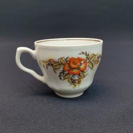 Кружка чайная кофейная, чашка фарфоровая СССР, винтажная. Розы, золотистая кайма.