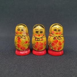 Матрешки деревянные миниатюрные, набор 3 штуки. Винтажный сувенир СССР с ручной росписью