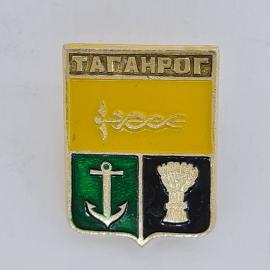 Значок СССР. Таганрог, городской герб с якорем и чашей, морская тематика. Винтажный значек.