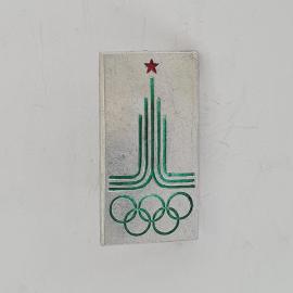 Значок СССР. Олимпиада, пять колец и звезда. Винтажный значек.