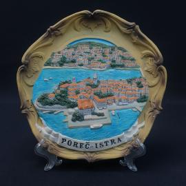 Винтаж СССР. Декоративная настенная тарелка Porec Istra, объёмный пейзаж города и побережья