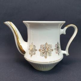 Кофейник фарфоровый, винтажный СССР. Золотая роспись.