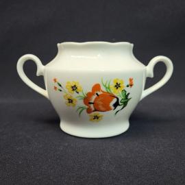 Молочник фарфоровый винтажный, СССР. Роспись цветами.