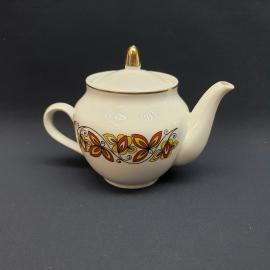 Заварочный чайник фарфоровый, СССР. Красивая роспись с цветами.