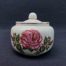Сахарница фарфоровая винтажная, СССР. Розы, роспись золотом.