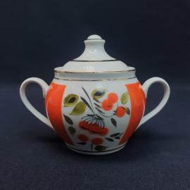 Сахарница фарфоровая винтажная, СССР. Роспись золотом, оранжевый декор, цветы.