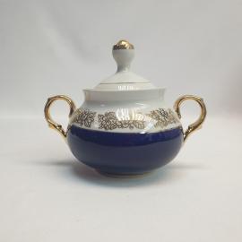 Сахарница фарфоровая винтажная, СССР. Кобальт, цветы, роспись золотом.