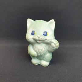 Винтажная игрушка СССР. Котенок резиновый голубой, коллекционная советская фигурка для декора