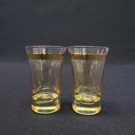 Винтажные рюмки из стекла СССР. Набор 2 штуки с золотистой каймой для сервировки стола