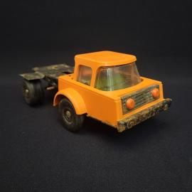 Винтажная игрушка СССР. Грузовой тягач с кабиной, детская машинка из пластмассы и металла