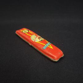 Винтажная игрушка СССР. Жестяная машинка Старт, гоночный автомобиль с рисунком пилота СССР